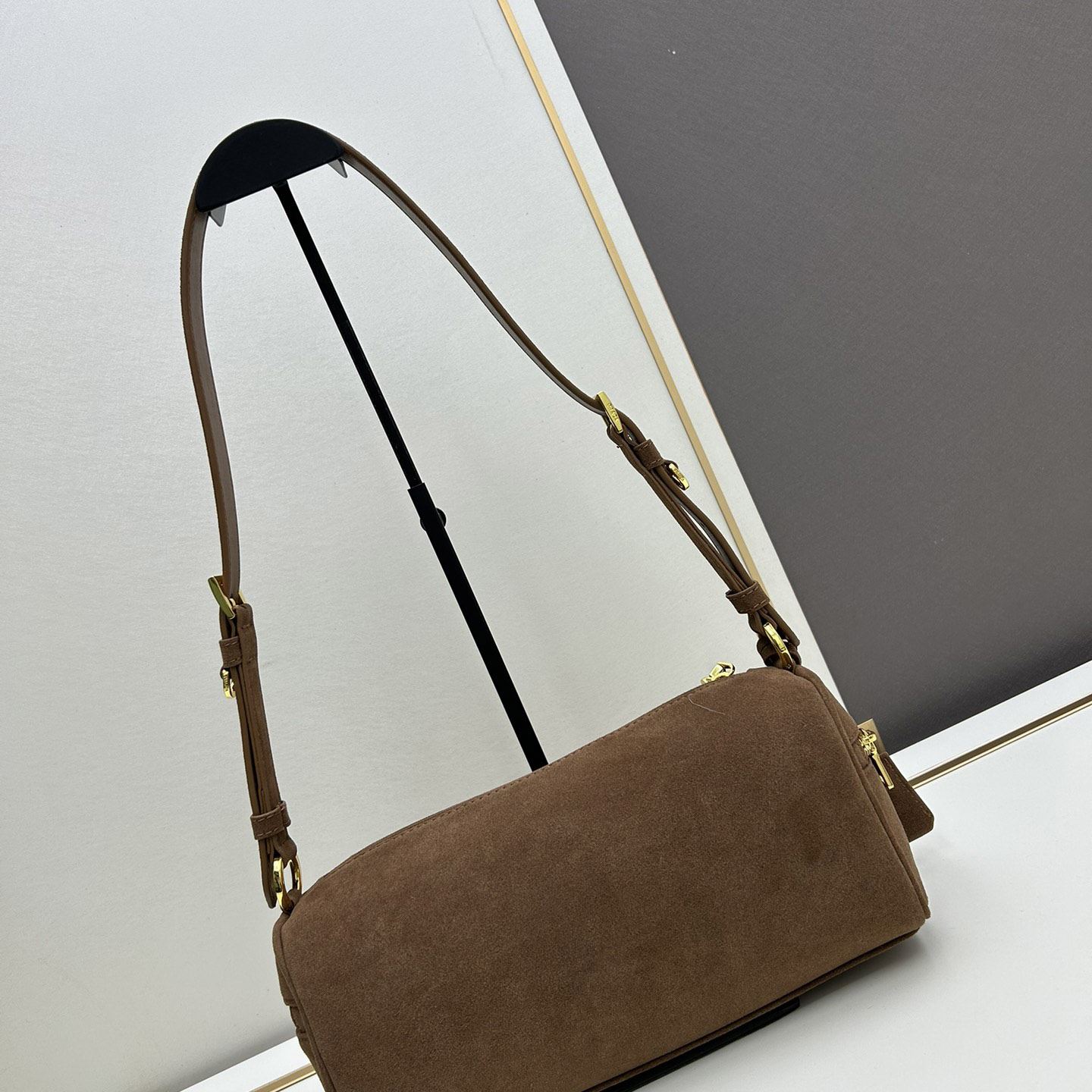 Pra*a top handle bags